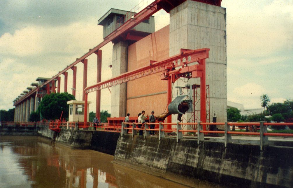 Trash Removing Equipment at Lodoyo Hydro Electric Power Plant, East Java